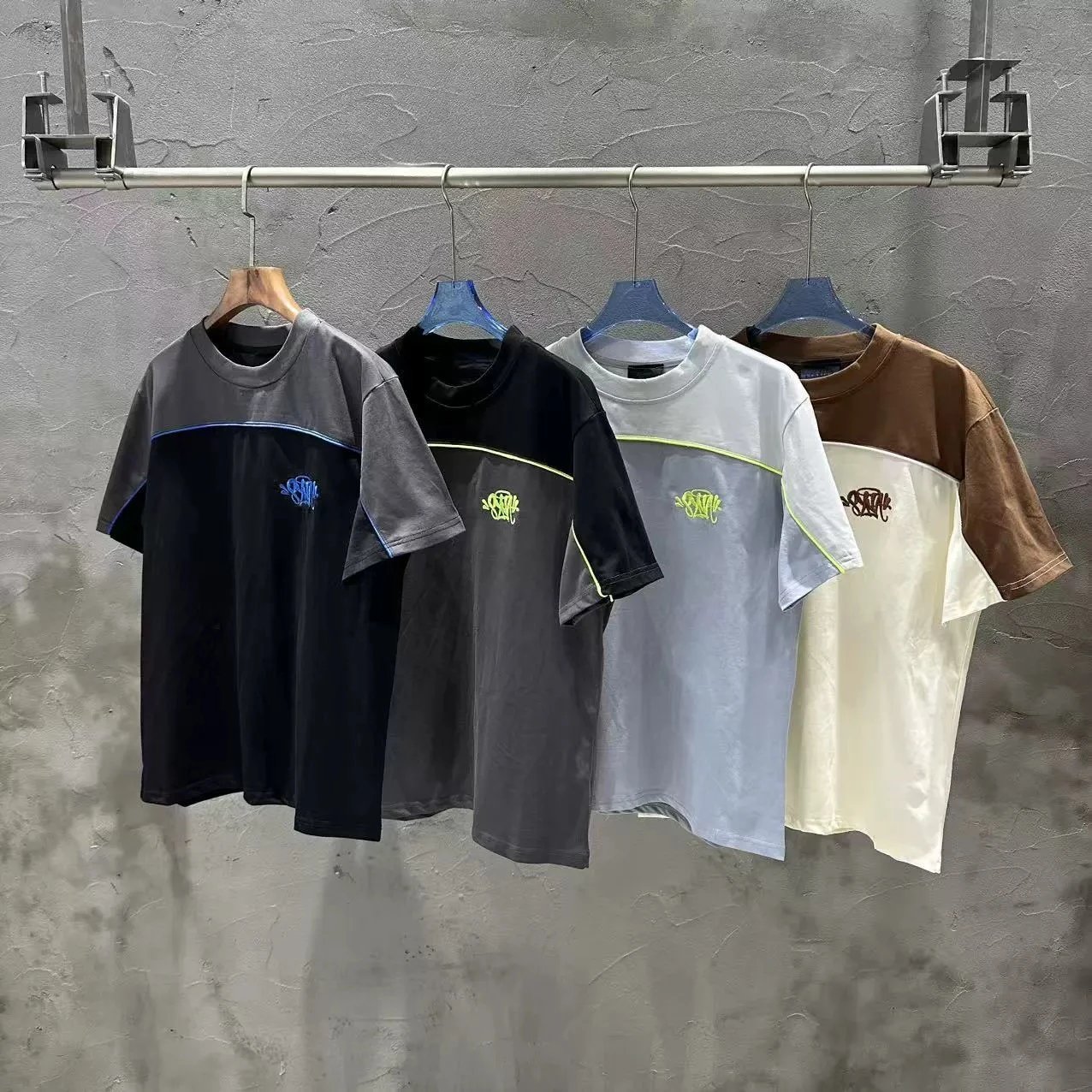 Syna World T-Shirt